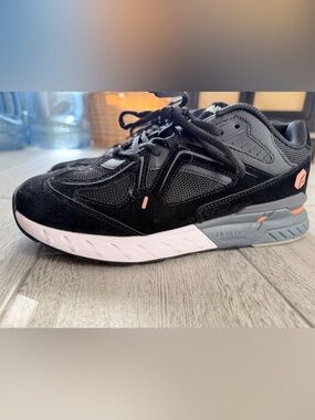 Ergonomic footwear Specialty recovery shoes comfort support (worn once)